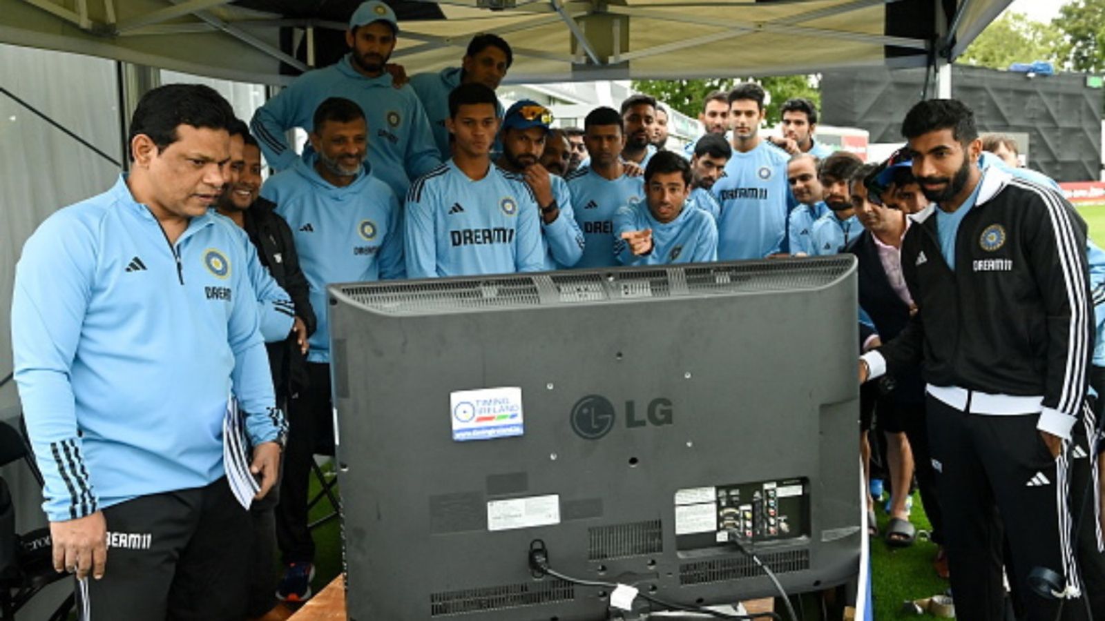 चैंपियंस ट्रॉफी से पहले टीम इंडिया के बॉलिंग कोच रहे दिग्गज का इस्तीफा, अब IPL 2025 में इस फ्रेंचाइज से जोड़ा नाता! चैंपियंस ट्रॉफी से पहले टीम इंडिया के बॉलिंग कोच रहे दिग्गज का इस्तीफा, अब IPL 2025 में इस फ्रेंचाइज से जोड़ा नाता!