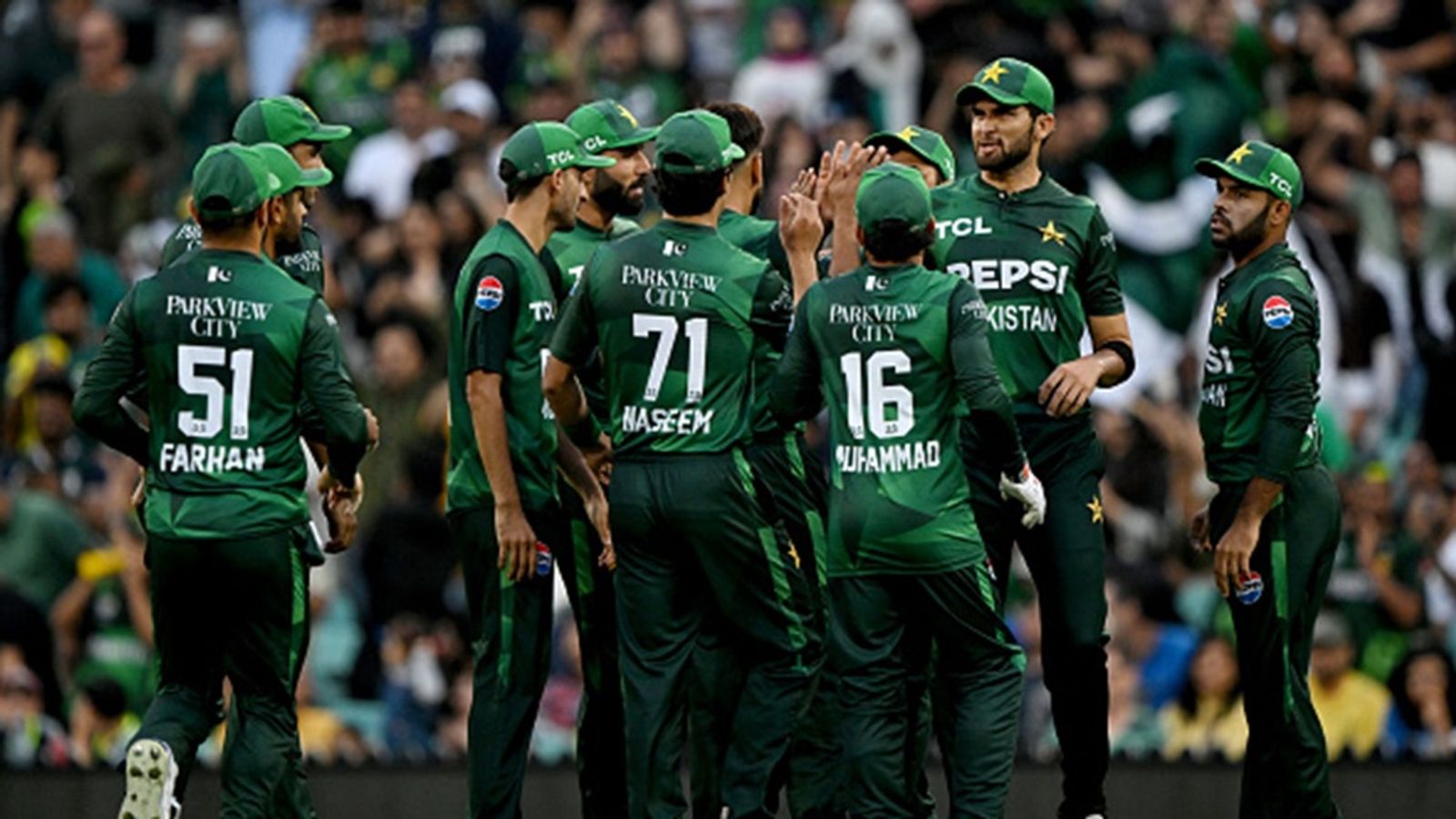 पाकिस्तान को बड़ा झटका, चोट के कारण स्टार तेज गेंदबाज साउथ अफ्रीका के खिलाफ मैच से बाहर, PCB ने चैंपियंस ट्रॉफी से पहले दी बड़ी अपडेट पाकिस्तान को बड़ा झटका, चोट के कारण स्टार तेज गेंदबाज साउथ अफ्रीका के खिलाफ मैच से बाहर, PCB ने चैंपियंस ट्रॉफी से पहले दी बड़ी अपडेट