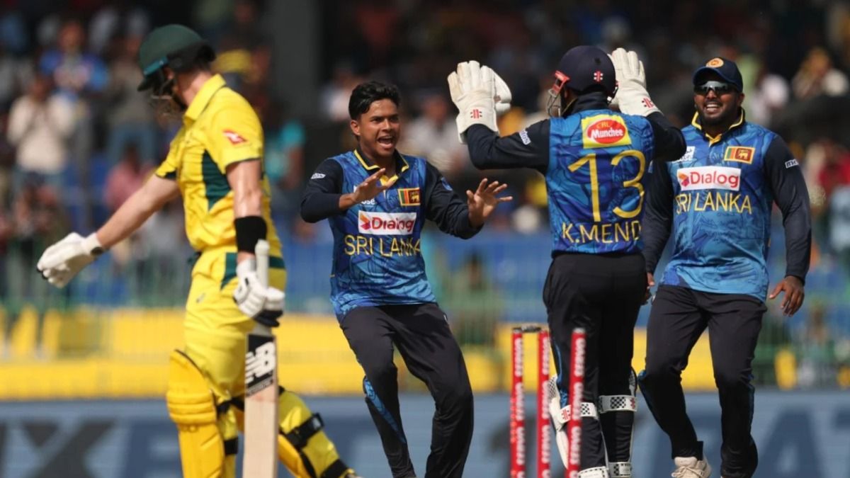 चैंपियंस ट्रॉफी से पहले श्रीलंका ने वर्ल्ड चैंपियन ऑस्ट्रेलिया की निकाली हेकड़ी, कप्तान ने शतक ठोका, मलिंगा के साथ मिलकर 133 से 214 तक पहुंचाया और जीत ली बाजी
