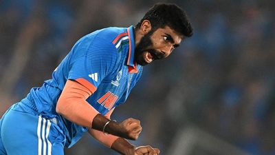 जसप्रीत बुमराह के चैंपियंस ट्रॉफी से बाहर होने पर बीसीसीआई सेक्रेटरी का बड़ा बयान, बोले- मुझे नहीं लगता कि... SportsTak Hindi