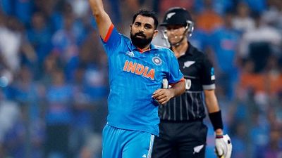 चैंपियंस ट्रॉफी के मैच से पहले मोहम्मद शमी का बड़ा खुलासा, इंटरनेशनल करियर खत्म होने को लेकर दिल में दबा दर्द आया बाहर SportsTak Hindi