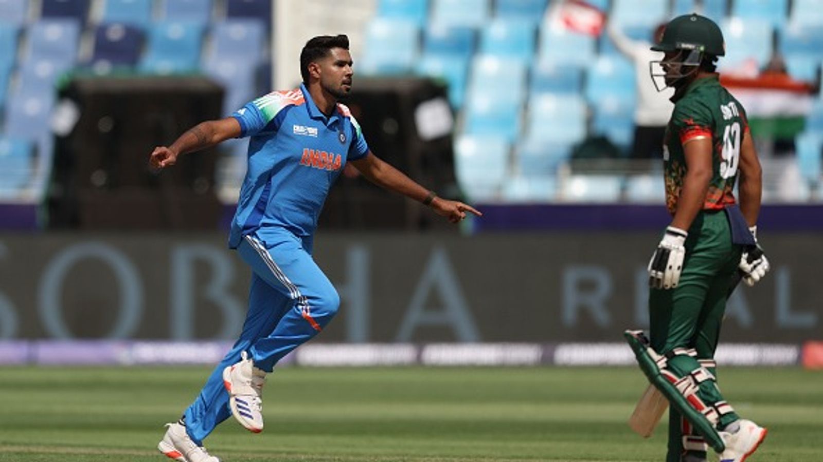 रोहित शर्मा ने अर्शदीप सिंह को प्लेइंग XI से बाहर करने की वजह बता दी, जिसे सुनकर बांग्लादेशी टीम के हाथ-पांव फूल जाएंगे रोहित शर्मा ने अर्शदीप सिंह को प्लेइंग XI से बाहर करने की वजह बता दी, जिसे सुनकर बांग्लादेशी टीम के हाथ-पांव फूल जाएंगे