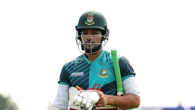 बांग्लादेश के कप्तान शांतो भारत से हार के बाद बुरी तरह टूटे, रोहित शर्मा पर ठीकरा फोड़ते हुए कहा- अगर शुरुआत में... बांग्लादेशी कप्तान नजमुल हुसैन शांतो