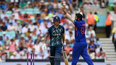 बड़ी खबर : जसप्रीत बुमराह के बाद एक और तेज गेंदबाज चैंपियंस ट्रॉफी से बाहर, संकट में फंसी टीम में अब क्या करेगी ? जसप्रीत बुमराह और ब्रायडन कार्स