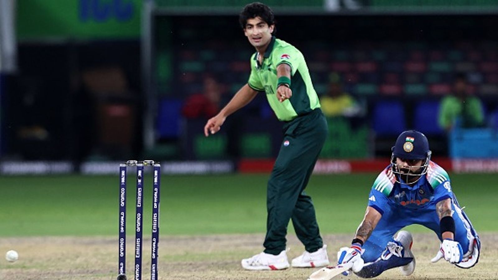 Exclusive| 'पेट बाहर निकले हुए है, डबल चिन आ गई', चैंपियंस ट्रॉफी से पाकिस्तान के बाहर होने के बाद गेंदबाजों की फिटनेस पर भड़का बल्लेबाज Exclusive| 'पेट बाहर निकले हुए है, डबल चिन आ गई', चैंपियंस ट्रॉफी से पाकिस्तान के बाहर होने के बाद गेंदबाजों की फिटनेस पर भड़का बल्लेबाज