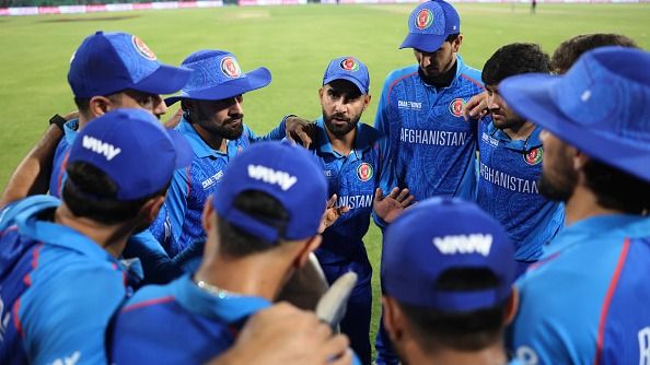 ऑस्ट्रेलिया के खिलाफ मुकाबले से पहले अफगानिस्तान की टेंशन हुई दोगुनी, टूर्नामेंट से बाहर हो सकती है टीम 