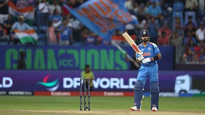 ऑस्ट्रेलिया दौरे के बाद विराट कोहली ने अपनी फॉर्म वापसी के लिए क्या किया, संजय बांगर का खुलासा, बोले- इस गलती को उसने सुधार लिया SportsTak Hindi