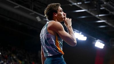 5 साल के अंदर इस खिलाड़ी ने 11वीं बार तोड़ा वर्ल्ड रिकॉर्ड, पहली कोशिश में ही दुनिया को कर किया हैरान SportsTak Hindi