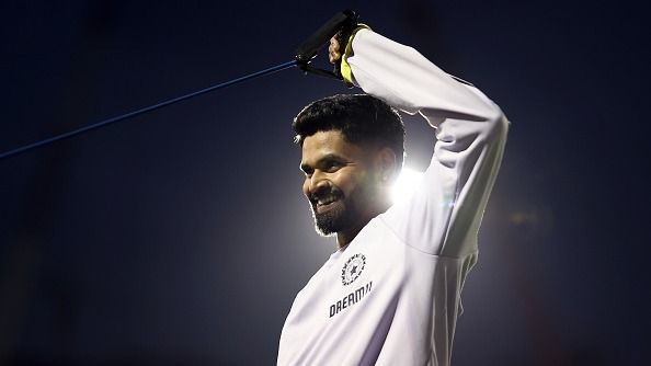 पाजी क्या हाल चाल है? श्रेयस अय्यर ने नेट गेंदबाज को दिया स्पेशल गिफ्ट, न्यूजीलैंड के खिलाफ चैंपियंस ट्रॉफी मुकाबले से पहले VIDEO वायरल पाजी क्या हाल चाल है? श्रेयस अय्यर ने नेट गेंदबाज को दिया स्पेशल गिफ्ट, न्यूजीलैंड के खिलाफ चैंपियंस ट्रॉफी मुकाबले से पहले VIDEO वायरल