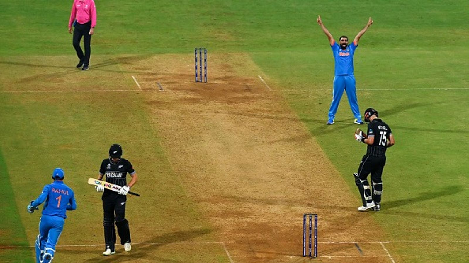 भारत का बढ़ा खतरा! टीम इंडिया के सामने मैच के लिए फिट होकर लौटा न्यूजीलैंड का ये धांसू ऑलराउंडर, कहा - अब मैं उनके सामने... भारत का बढ़ा खतरा! टीम इंडिया के सामने मैच के लिए फिट होकर लौटा न्यूजीलैंड का ये धांसू ऑलराउंडर, कहा - अब मैं उनके सामने...