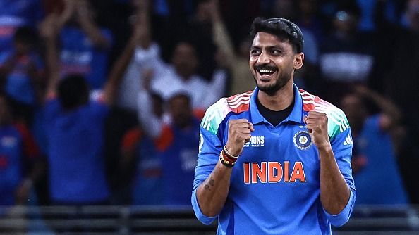 अक्षर पटेल ने IND vs AUS सेमीफाइनल से पहले अपनी बैटिंग को लेकर दी बड़ी चेतावनी, कहा - ऑस्ट्रेलिया के सामने जब मैं...