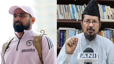 मोहम्मद शमी को मौलाना ने बताया गुनहगार तो भाई और कोच ने दिया मुंहतोड़ जवाब, कहा- उनको टीआरपी चाहिए तो क्या... SportsTak Hindi