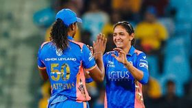 hayley matthews and harmanpreet kaur hayley matthews and harmanpreet kaur