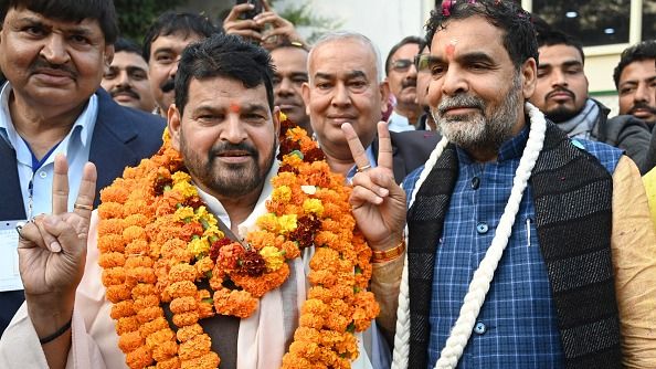 बड़ी खबर: भारतीय कुश्ती महासंघ से सरकार ने हटाया सस्‍पेंशन, बृजभूषण के करीबी संजय सिंह को दिया पूरा कंट्रोल