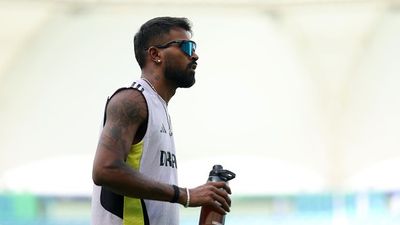 'हार्दिक पंड्या कोई मैल्कम मार्शल या वकार यूनिस नहीं है', शोएब अख्तर और मोहम्मद हफीज का बड़ा बयान, कहा- ये मार्केट आपको.. SportsTak Hindi