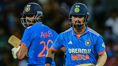 अक्षर पटेल के दिल्ली कैपिटल्स का कप्तान बनने के बाद केएल राहुल का पहला रिएक्शन आया सामने, कहा-  बापू मैं... KL Rahul, Axar Patel