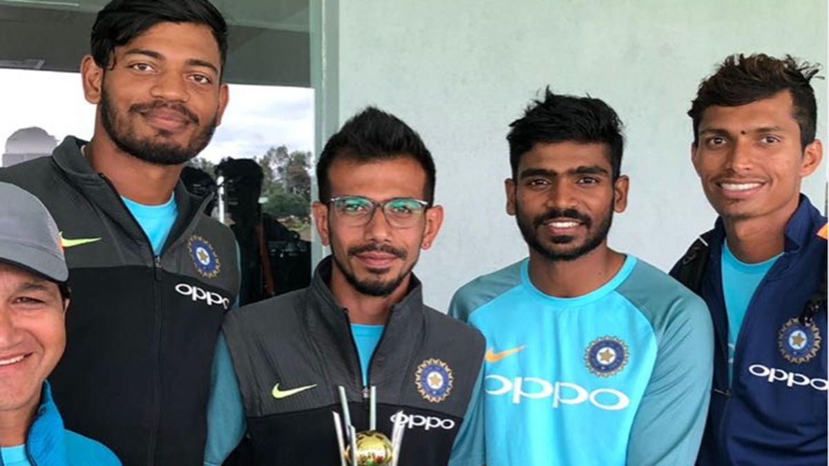 युजवेंद्र चहल के बाद अब भारतीय विकेटकीपर-बल्लेबाज ने भी इंग्लैंड में खेलने का लिया फैसला, एक साल से टीम इंडिया से हैं बाहर SportsTak Hindi