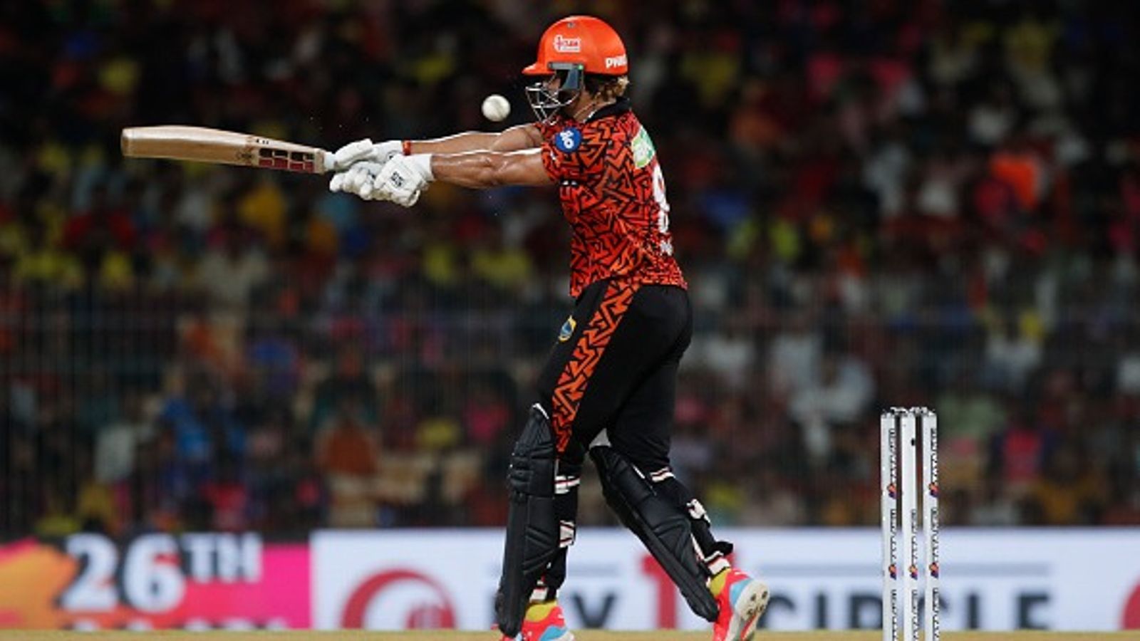 इंग्लैंड के खिलाफ टी20 सीरीज से बाहर होने वाले भारतीय ऑलराउंडर का हुआ यो-यो टेस्ट, IPL 2025 के पहले जानें क्या रहा रिजल्ट इंग्लैंड के खिलाफ टी20 सीरीज से बाहर होने वाले भारतीय ऑलराउंडर का हुआ यो-यो टेस्ट, IPL 2025 के पहले जानें क्या रहा रिजल्ट