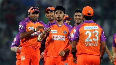 IPL 2025: आईपीएल से गायब हो गई ये पांच टीमें, एक ने जीता खिताब तो दूसरी ने खेला था फाइनल, जानिए कब और कैसे हो गई इनकी छुट्टी SportsTak Hindi