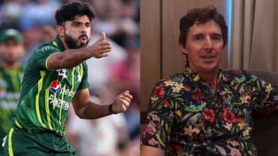 'टिकटॉकर बन जाओ, क्योंकि तुम्हें शायद फॉलोअर्स और अटेंशन चाहिए', रिजवान की इंग्लिश का मजाक उड़ाने पर आमिर जमाल ने लगाई ऑस्ट्रेलियाई दिग्गज को लताड़ SportsTak Hindi