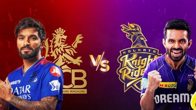 KKR vs RCB: रजत पाटीदार ने जीता 18वें सीजन का पहला टॉस, कोलकाता को दिया बल्लेबाजी का न्योता, जानें पहले मैच में किसे मिली प्लेइंग 11 में जगह SportsTak Hindi
