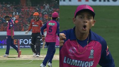 यशस्वी जायसवाल ने संदीप शर्मा की छाती पर मारी गेंद, गेंदबाज को आया गुस्सा, रियान पराग ने कराया मामला शांत, VIDEO SportsTak Hindi