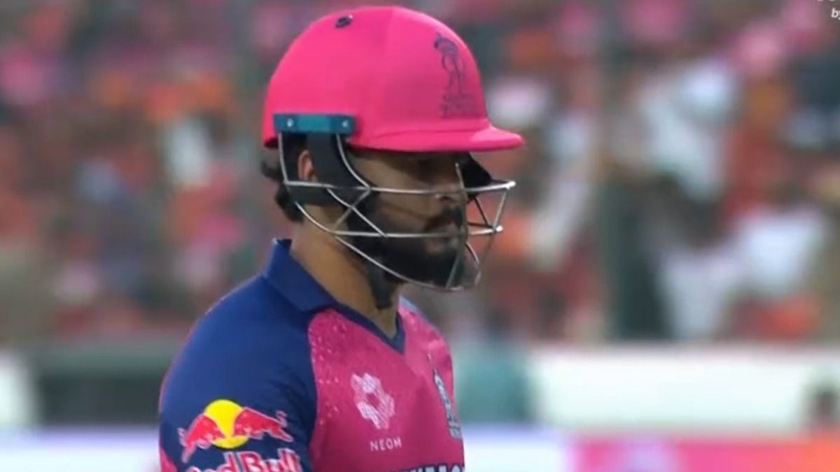 रियान पराग को ये क्या हो गया! हैदराबाद से तगड़ी हार के बाद कहा- मैंने तो टॉस के वक्त ही बता दिया था कि... रियान पराग को ये क्या हो गया! हैदराबाद से तगड़ी हार के बाद कहा- मैंने तो टॉस के वक्त ही बता दिया था कि...