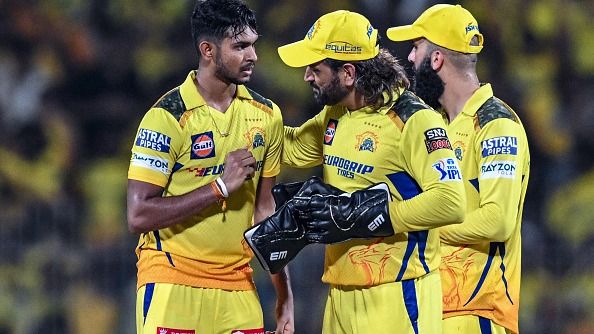 CSK को लगा तगड़ा झटका, RCB के सामने भी नहीं खेल सकेगा जूनियर मलिंगा, कोच स्टीफेन फ्लेमिंग ने बताई वजह 