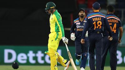 बड़ी खबर: 131 मैच में 6830 रन बनाने वाले धुरंधर कप्तान ने 38 की उम्र में लिया संन्यास, चेन्नई में किया था इंटरनेशनल क्रिकेट में धमाकेदार डेब्यू SportsTak Hindi