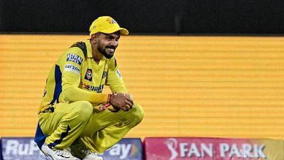 CSK vs RCB: ऋतुराज गायकवाड़ का चेन्नई की सबसे बुरी शिकस्त के बाद अजीबोगरीब बयान, बोले- बस 50 रन से ही हारे हैं SportsTak Hindi