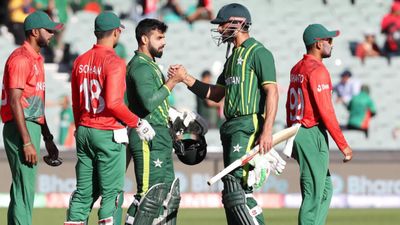 PAK vs BAN: पाकिस्तान और बांग्लादेश ने 3 वनडे की सीरीज को टी20 में बदला, भारत की मेजबानी वाले इन टूर्नामेंट के चलते उठाया कदम SportsTak Hindi