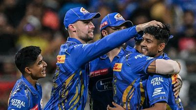 अश्वनी कुमार ने धांसू डेब्यू के बाद हार्दिक पंड्या का जमकर किया गुणगान, कहा- कप्तान ने गेंद थमाने से पहले ही मुझसे कहा... SportsTak Hindi