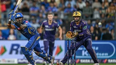 IPL 2025 Orange Cap Updates: मुंबई इंडियंस-कोलकाता नाइट राइडर्स के मैच के बाद किसके नाम हुई ऑरेंज कैप? 5 धुरंधरों के बीच कांटे की टक्कर SportsTak Hindi