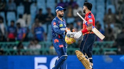 LSG vs PBKS: लखनऊ की हार के बाद बुरी तरह टूटे ऋषभ पंत, मैच के बाद बोले- टीम का हर खिलाड़ी... SportsTak Hindi