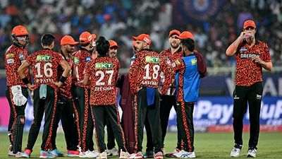 सनराइजर्स हैदराबाद के पैर लगातार दो हार के बाद जमीन पर आए, ओपनिंग मैच में 286 रन ठोकने वाली टीम के कोच ने अब कहा- हम 300 की तो बात ही नहीं करते SportsTak Hindi