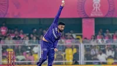 IPL 2025: वरुण चक्रवर्ती ने SRH पर धमाकेदार जीत के बाद बताया कैसे KKR ने बदला गेम, कहा- पिछले दो दिन हमारे लिए... SportsTak Hindi