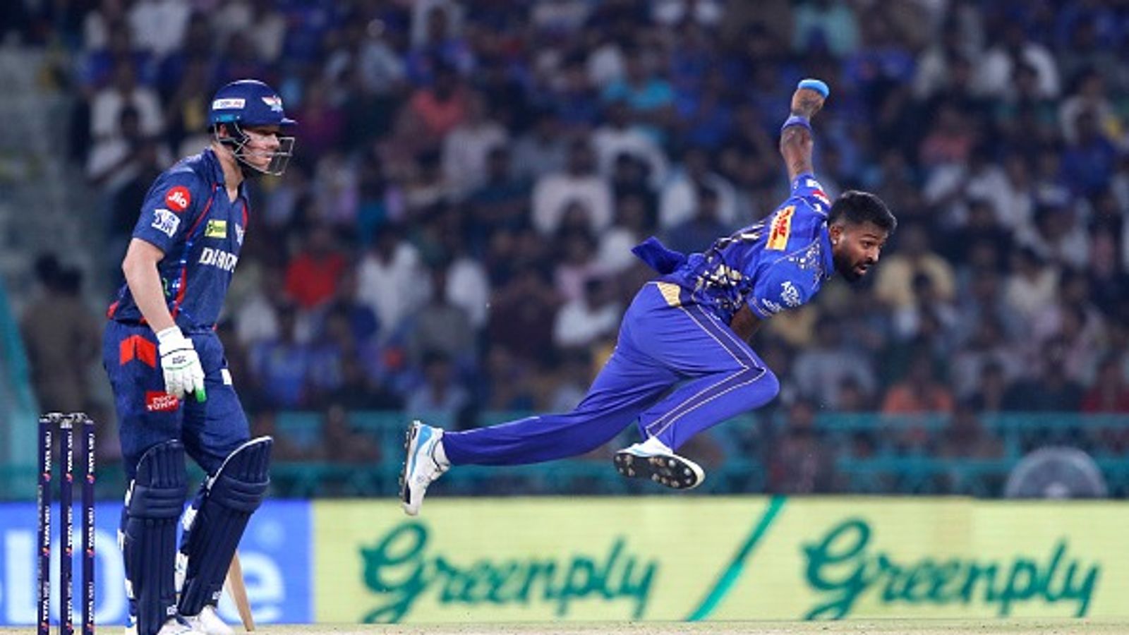 IPL 2025 Purple Cap Holder: 5 विकेट लेकर पंड्या की बड़ी छलांग, जानें टॉप पर कौन सा गेंदबाज IPL 2025 Purple Cap Holder: 5 विकेट लेकर पंड्या की बड़ी छलांग, जानें टॉप पर कौन सा गेंदबाज