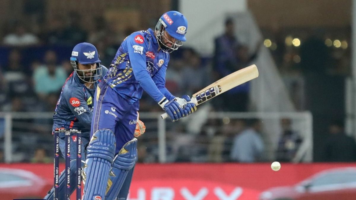 IPL 2025: रिटायर्ड आउट होने वाले तिलक वर्मा पर सामने आई नई कहानी, LSG vs MI मैच से रहने वाले थे बाहर