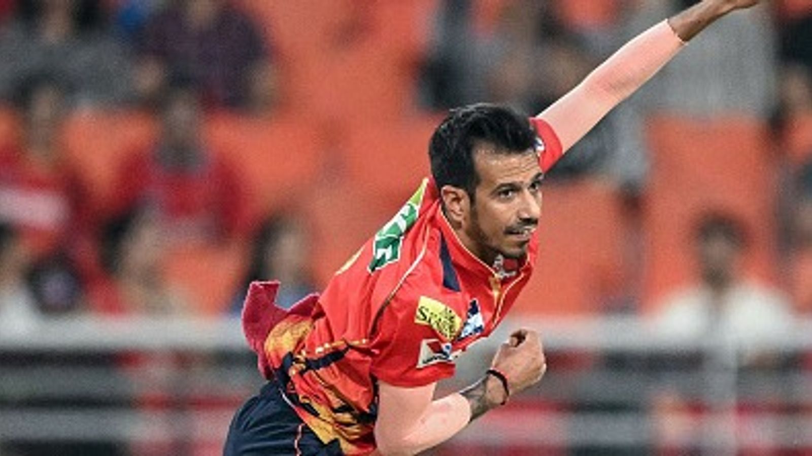 'मैं इस कीमत का हकदार हूं', तीन मैचों में एक विकेट लेने के बाद चहल का अपने 18 करोड़ की कीमत पर बड़ा बयान 'मैं इस कीमत का हकदार हूं', तीन मैचों में एक विकेट लेने के बाद चहल का अपने 18 करोड़ की कीमत पर बड़ा बयान