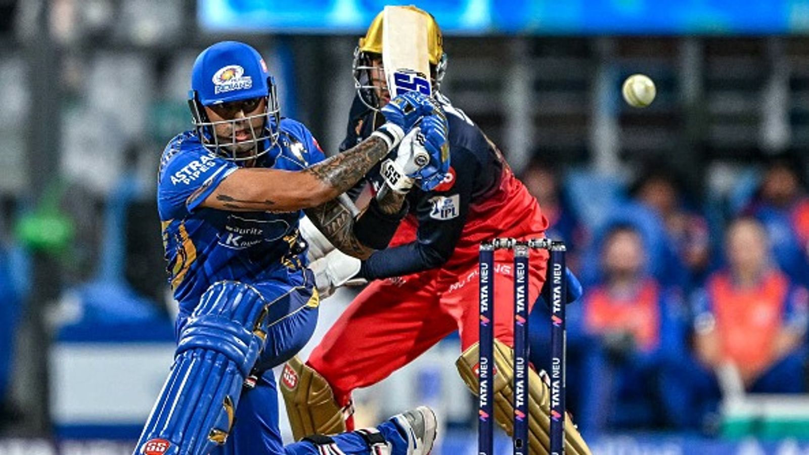 IPL 2025 Orange Cap Standings: सूर्यकुमार दूसरे स्थान पर पहुंचे तो कोहली ने भी लगाई छलांग, जानें ऑरेंज कैप की रेस का हाल IPL 2025 Orange Cap Standings: सूर्यकुमार दूसरे स्थान पर पहुंचे तो कोहली ने भी लगाई छलांग, जानें ऑरेंज कैप की रेस का हाल