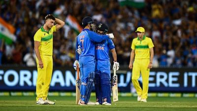 BJP में शामिल हुआ टीम इंडिया का यह पूर्व क्रिकेटर, एमएस धोनी की चेन्नई सुपर किंग्स का रहा है अहम खिलाड़ी SportsTak Hindi