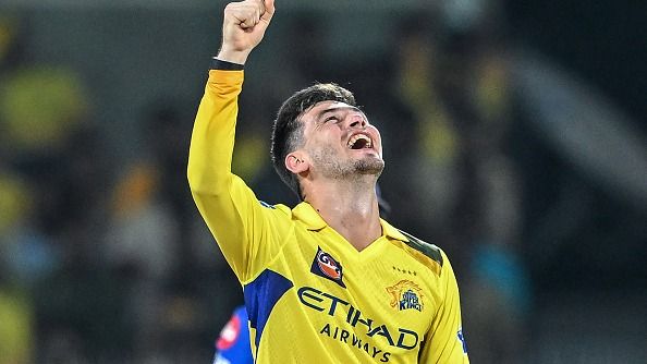 IPL 2025 Purple Cap standings: प्रियांश को आउट कर नूर अहमद ने बचाई अपनी पर्पल कैप, खलील ने पंड्या को छोड़ा पीछे