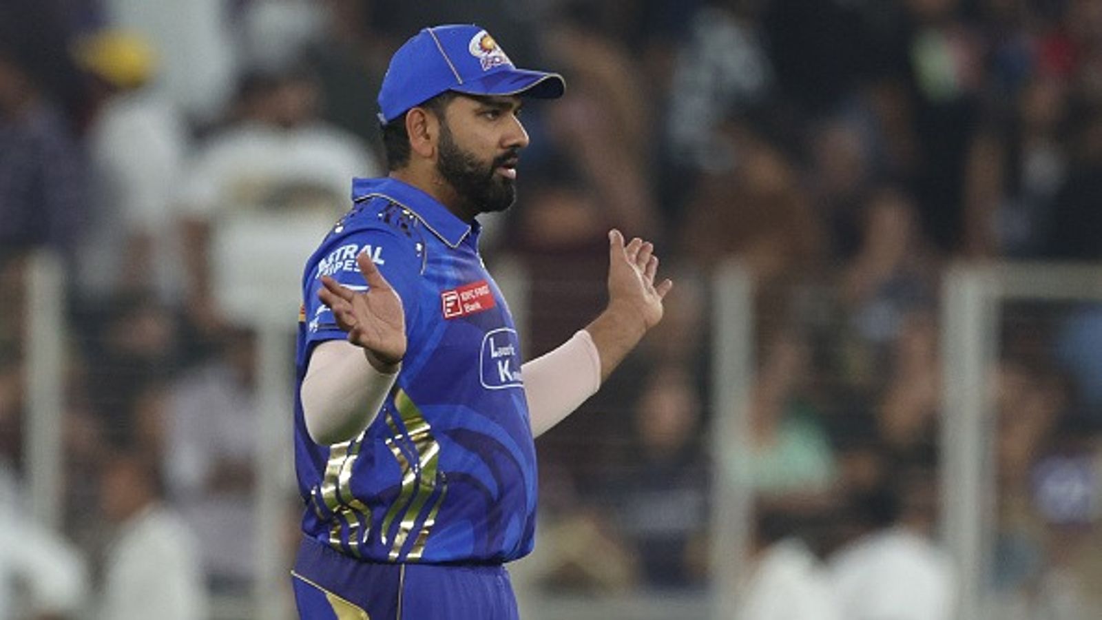 'मतलबी मत बनो, इसलिए मत खेलते रहो कि आपका नाम बड़ा है', रोहित शर्मा के रिटायरमेंट पर KKR के स्टार का बड़ा बयान 'मतलबी मत बनो, इसलिए मत खेलते रहो कि आपका नाम बड़ा है', रोहित शर्मा के रिटायरमेंट पर KKR के स्टार का बड़ा बयान