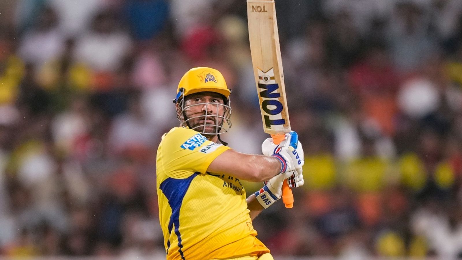 बड़ी खबर: एमएस धोनी फिर बने चेन्नई सुपर किंग्स के कप्तान, ऋतुराज गायकवाड़ IPL 2025 से बाहर बड़ी खबर: एमएस धोनी फिर बने चेन्नई सुपर किंग्स के कप्तान, ऋतुराज गायकवाड़ IPL 2025 से बाहर