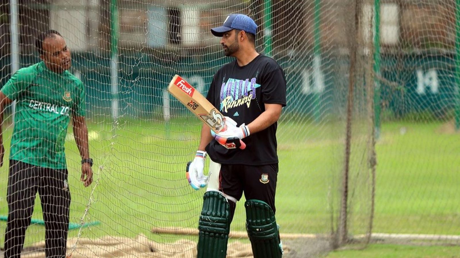 KKR के पूर्व खिलाड़ी ने पाकिस्तान सुपर लीग को अचानक क्यों छोड़ा? सामने आई ये बड़ी वजह KKR के पूर्व खिलाड़ी ने पाकिस्तान सुपर लीग को अचानक क्यों छोड़ा? सामने आई ये बड़ी वजह