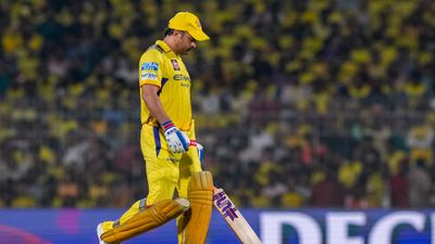 चेन्नई सुपर किंग्स के कोच का बड़ा खुलासा, धोनी- गायकवाड़ के रिश्ते पर कही अहम बात, बोले- वो कभी नहीं... SportsTak Hindi