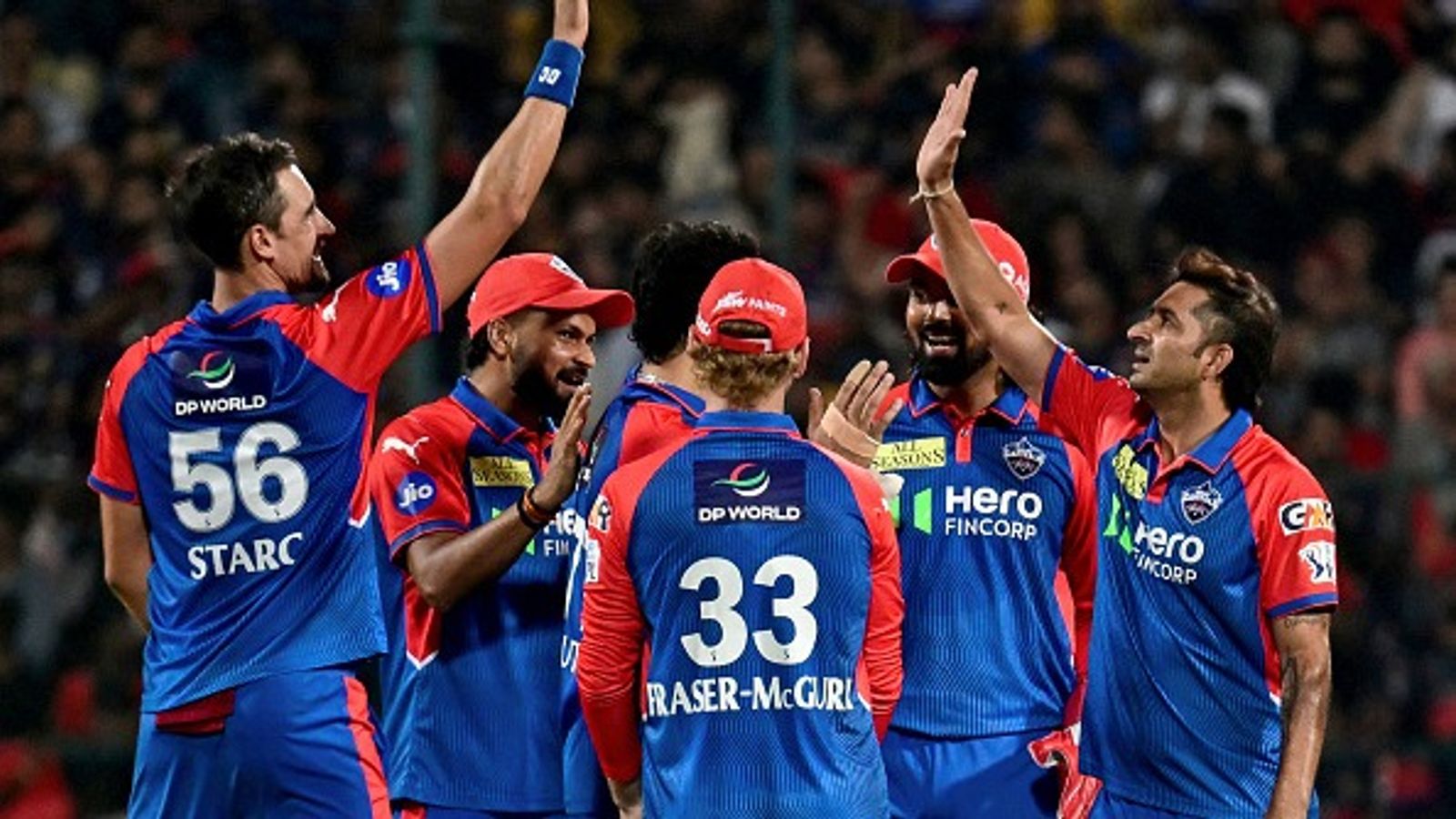 पसीने से ज्यादा गेंद पर लार लगाने की मंजूरी मिलने से क्यों खुश हैं गेंदबाज? दिल्ली कैपिटल्स के गेंदबाज ने बताई बड़ी वजह पसीने से ज्यादा गेंद पर लार लगाने की मंजूरी मिलने से क्यों खुश हैं गेंदबाज? दिल्ली कैपिटल्स के गेंदबाज ने बताई बड़ी वजह