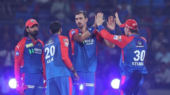 DC vs RR: IPL 2025 का पहला सुपर ओवर, मिचेल स्टार्क ने 6 गेंदों में पलटा खेल, राजस्थान के बल्लेबाजों को नहीं बनाने दिए 9 रन