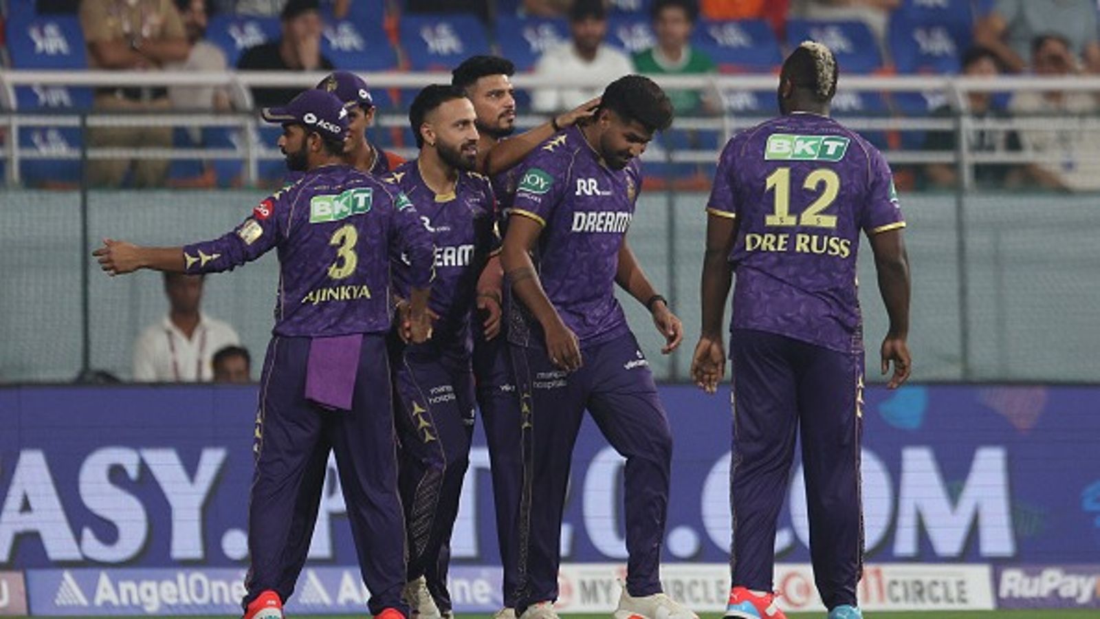 BCCI जल्द करने वाली है सेंट्रल कॉन्ट्रैक्ट का ऐलान, हैदराबाद के बैटर और KKR के इस स्टार गेंदबाज की हो सकती है एंट्री BCCI जल्द करने वाली है सेंट्रल कॉन्ट्रैक्ट का ऐलान, हैदराबाद के बैटर और KKR के इस स्टार गेंदबाज की हो सकती है एंट्री