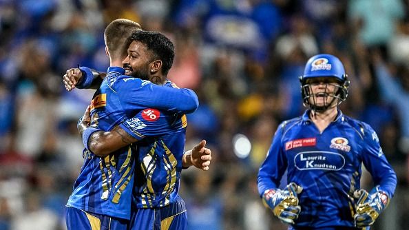 IPL 2025 Points Table Latest Update: हैदराबाद को मात देकर मुंबई इंडियंस टूर्नामेंट में जीवित, जानें बाकी टीमें किस नंबर पर